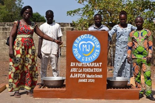 Inauguration de 5 puits d'eau à SAVALOU