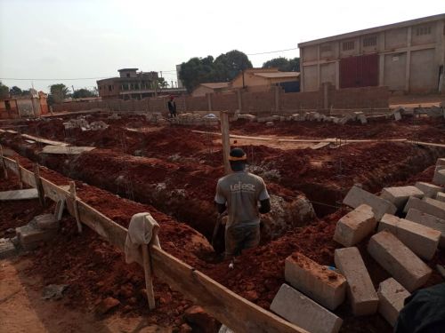 Evolution des travaux : Ecole primaire à Adamé Ahito dans la commune de BOHICON