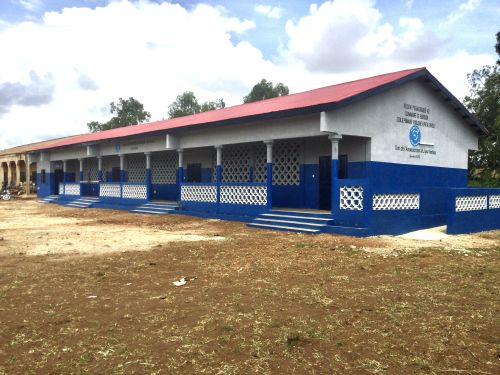 Inauguration d'une école primaire dans la commune de BOHICON
