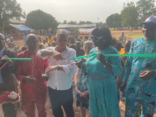 Inauguration d'une école à ZOUNDJI - DOGBO