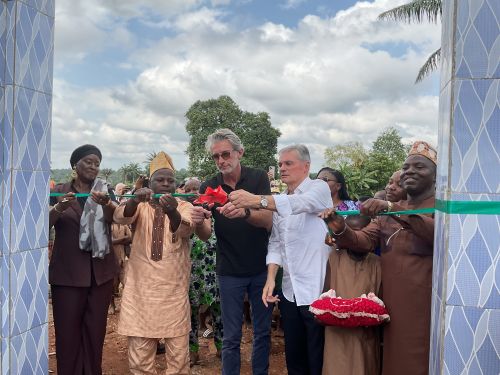 INAUGURATION D'UN CHATEAU D'EAU ET 3 PUITS D'EAU A KETOUKPE - IFANGNI