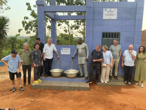 Inauguration d'un château d'eau et deux puits à HATEKPA, commune de ZÉ