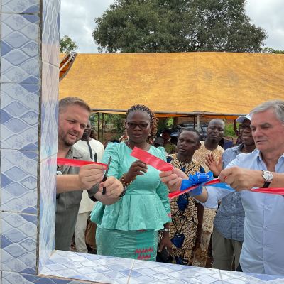 INAUGURATION D'UN CHÂTEAU D'EAU ET 2 PUITS A BADOVITA - TOFFO
